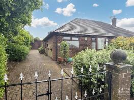 38, Netherhouse Road, Shaw OL2 7HY