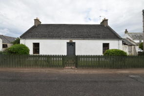 Speyview, Shore Road, Fochabers IV32 7NS