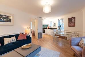 6, Swan Court, Paradise Street, Oxford OX1 1JB