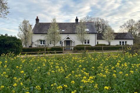 Farringdon, Alton, GU34