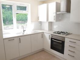 3, Hampton Court, Alexandra Park Road, Wood Green, London N22 7UH