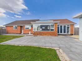 26, Newlyn Crescent, Puriton, Bridgwater TA7 8BS