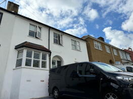 37, West Valley Road, Hemel Hempstead HP3 0AN