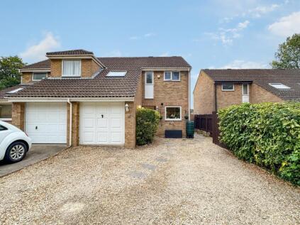 Falcon Close, Patchway, BS34