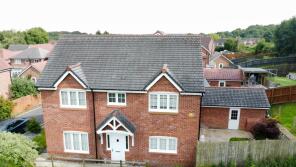 18, Llys Clark, Wrexham LL12 9AZ