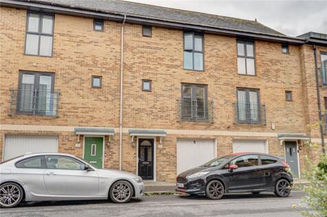 Pasteur Drive, Old Town, Swindon, Wiltshire, SN1