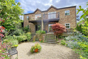 2, Fountain Court Mews, York YO51 9PG