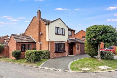 Canterbury Way, St Nicolas Park, Nuneaton, CV11 6FY