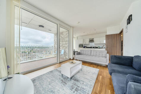 Telcon Way, Greenwich