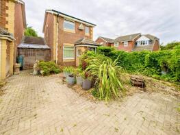 58, Churchill Close, Barrs Court BS30 7BW