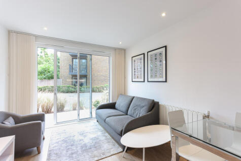 Ashton Reach, Rotherhithe, SE16