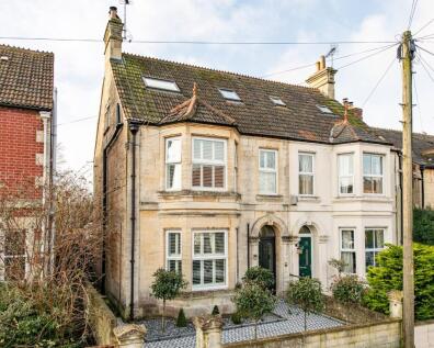Avenue Road, Trowbridge, BA14