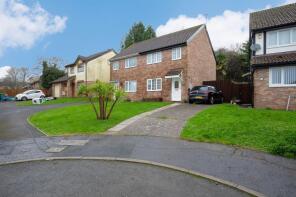 10, Osprey Close, Trowbridge, Cardiff CF3 0DG