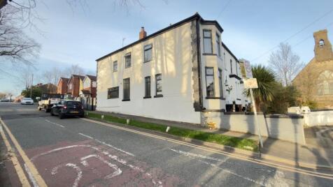 8 Sunny Brow Road, Middleton, Manchester, Lancashire, M24 4AX