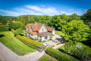 Blossom Cottage, Hollycombe School Road, Liphook GU30 7LY
