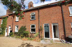 6, Melinda Cottages, High Street, Cromer NR27 9NS