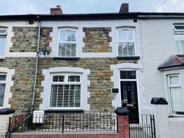 62, Duke Street, Abertillery NP13 1BB