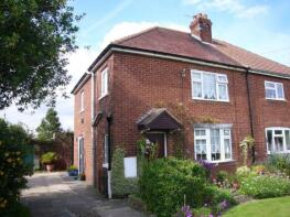 1, Hill Crest, Main Street, Goole DN14 8HP