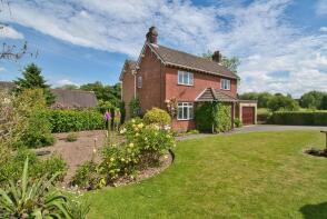 Midhurst, Main Street, Longford DE6 3DR