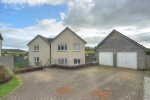 5, North Barton Close, Barnstaple EX32 0UY