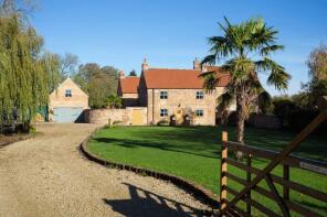 White Gates, Lower Dunsforth Village, York YO26 9SA