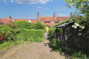 6 Tiffin Cottage, Big Yard, The Street, Norwich NR11 7AU