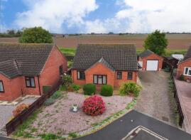 3, Oaktree Close, Gosberton, Spalding PE11 4LT