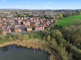 7, Green Close, Hinckley LE10 2NZ