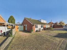 2, The Spinney, Worcester WR2 6HL