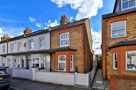Victor Road, Windsor, Berkshire, SL4