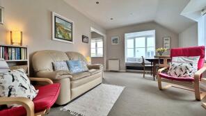 41, Puffin Way, Haverfordwest SA62 3HP