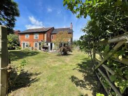 The Firs, Bury Road, Diss IP22 2PY
