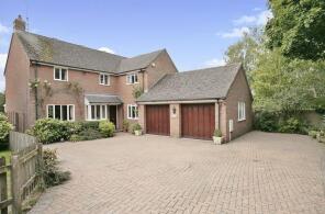 Meadow View, Banbury Road, Daventry NN11 6XY