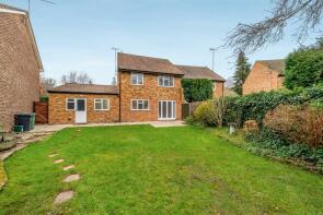 1, Chewter Lane, Windlesham GU20 6JP