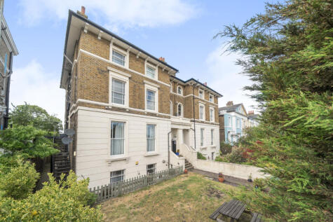 Shooters Hill Road, Blackheath, London, SE3