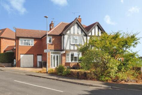 Larch Crescent, Beeston, Nottingham, Nottinghamshire, NG9
