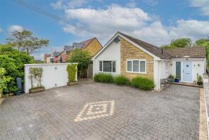 Larkfield, Shutter Lane, Gotherington, Cheltenham GL52 9EZ