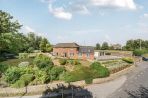 Stocks Close, Badbury Lane, Badbury, Swindon SN4 0EU