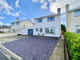 6 Muriau Gwyn, Y Ddol, Pwllheli LL53 6JA