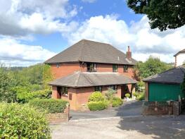 2 Peartree House, The Paddocks, Road From Court Place Farm To Van Post, Tiverton EX16 7RX