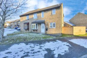 28, Shatterstone, Northampton NN4 0TW