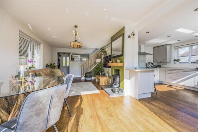 5 Culver Drive, Hayling Island-PorticoMarketing-So