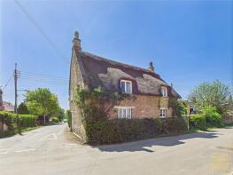 2, Glebe Road, Oakham LE15 8JU