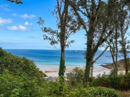 43, Lower Stable Cottages, Falmouth TR11 5HN