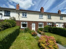 3, Alexandra Terrace, A472 Pantypwyddyn Farm To Little Henrhiw, Usk NP15 1QH