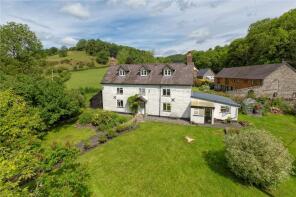 Brook House, Pentre Bridge Junction To Pen-y-wern Crossroads, Bucknell SY7 0BU