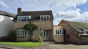 Dovetails, High Street, Southam CV47 8NB
