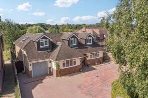 32, Holywell Road, Dunstable LU6 2PA