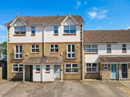 Danesfield Close, Walton-On-Thames, KT12
