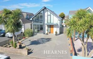 75, Lulworth Avenue, Poole BH15 4DH